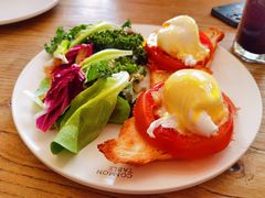 -Common Table · Brunch & Coffee