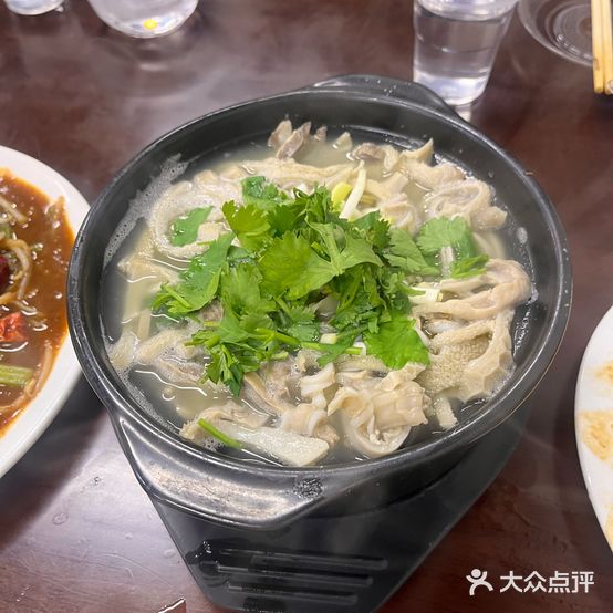 大军老味砂锅烧烤
