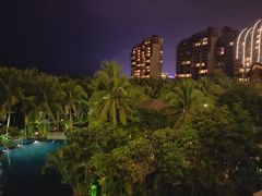 -三亚湾海居铂尔曼度假酒店