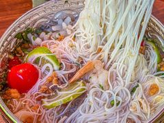 -良米山·云南野生菌过桥米线(上海首店)