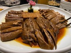 卤水狮头鹅三拼-尚一汤 广东炖汤(金桥国际店)