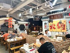 -来龍儿鲜切牛肉自助老火锅