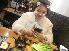 -肉甲韩国木炭烤肉(新壹街1店)