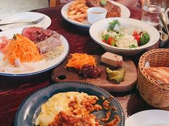 -羽深肉铺 Steak & Wine