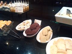 -澳门旅游塔360°旋转餐厅(南湾湖广场店)