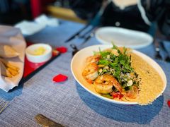 -弦月窗LUNETTE BY AMANDA(复兴路店)