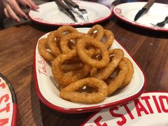 -Tubestation站点比萨(新世界大望路店)