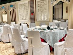 包厢-巴扎美食·新疆菜·西域歌舞表演餐厅(新疆大厦店)