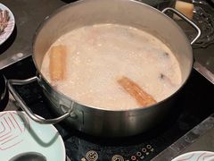 -捞王锅物料理(上海世茂广场店)