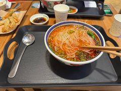 -云阿蛮云南生烫牛肉米线(奉贤路店)