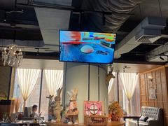 -卡普里披萨·牛扒·下午茶
