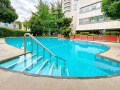 -岷山饭店-芝芝自助餐厅