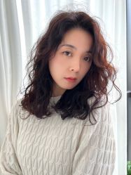 -SUNLON秀隆时尚烫染定制沙龙