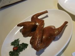烤乳鸽-利苑酒家(华熙国际店)