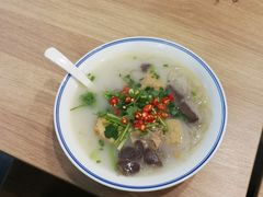 鸭血粉丝汤-漫山洋芋(大悦城店)