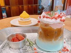 -ZAZA.CAFE.BAR