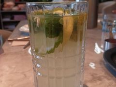 -必胜客(港悦广场店)