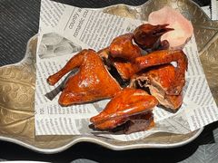-蝴蝶里·粤菜·点心(滨江龙湖店)