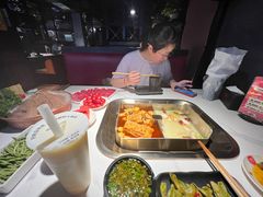 -九鼎轩脆毛肚火锅(南京东路店)