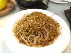 -新大咀港式茶餐厅(宝山万达店)
