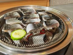 -围炉肉舍丹东海鲜烤肉·烤活鳗(步行街店)