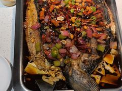 -鸣记脆皮烤鱼(岐山路店)