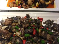 -兔行天下-鸿鹤鲜锅兔(中海国际店)