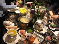 -半岛翡丽海鲜自助餐厅(观风亭店)
