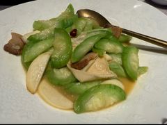 -虹之森·小馆