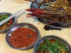 油碟-牛华八婆麻辣烫(起源店)