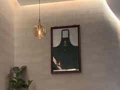 -斯普汇生蚝牛排馆(中骏世界城店)