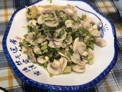 雪菜蘑菇里脊-卤鸭儿(温州路店)