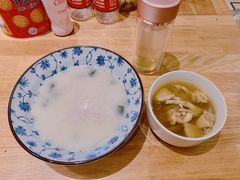 皮蛋瘦肉粥-顺峰(农展馆店)