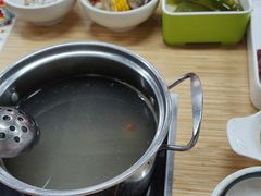 -杨老板·海鲜集市火锅·鲜切牛肉(中防万宝店)