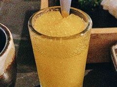 -湊湊火锅·茶憩(杭州湖滨银泰in77店)