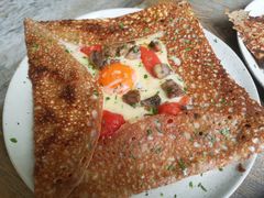 鸡蛋蘑菇番茄芝士可丽饼-RAC BAR(安福路店)