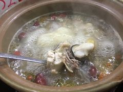 -花苑美食横琴生蚝火锅(拱北粤华路店)