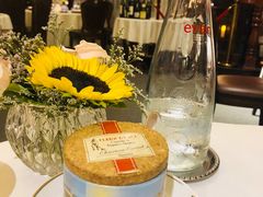 -La Villa French Restaurant