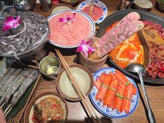 -萍姐火锅·公路夜市(武汉首店)