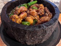 石锅杭椒牛蛙-桂满陇-西湖船宴(西单大悦城店)
