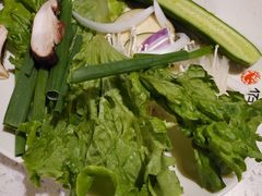 -佰烧海鲜烤肉火锅自助(世茂国际广场店)