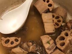 莲藕排骨汤-粗茶淡饭·汉口公馆(循礼门店)