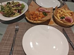 -又见马甲M8融合西餐厅(体育中心店)