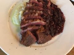 -羽深肉铺 Steak & Wine