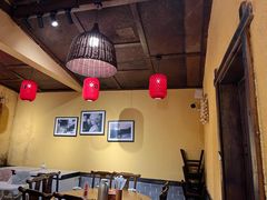 -富正毅三下锅·湘西韵味(天门山索道店)
