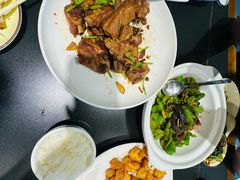 -小红鲸·海鲜餐厅(轸大路店)