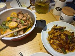 -关东小磨东北菜(上海长风大悦城店)