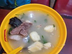 大骨头粉丝汤-小杨生煎(香港名都店)