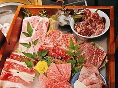 -山川小町·极番烧肉(新地假日广场店)