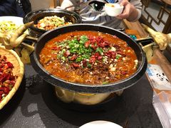 -万重锦·人文川菜馆(骡马市店)